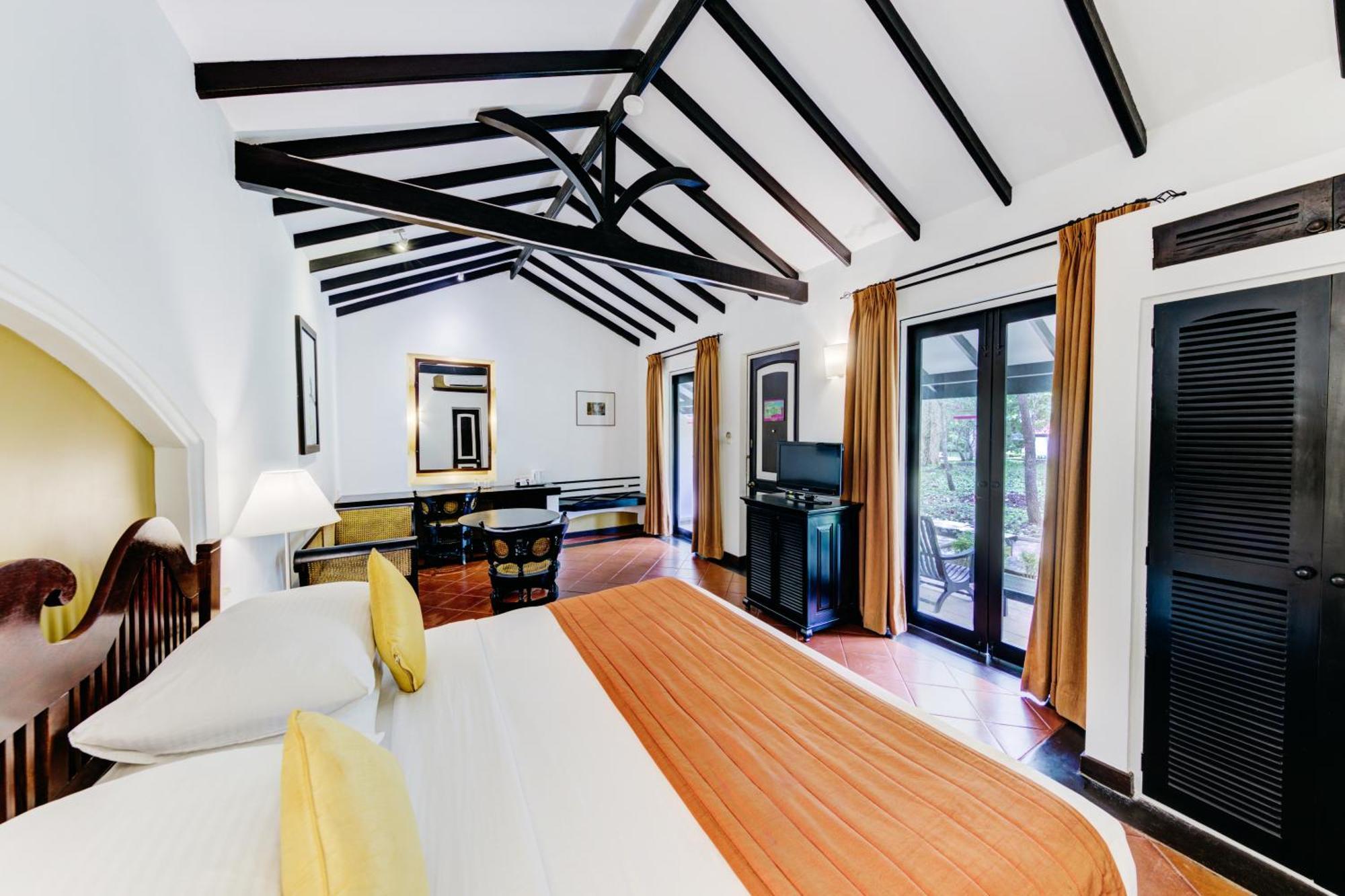Cinnamon Habarana Resort 5*