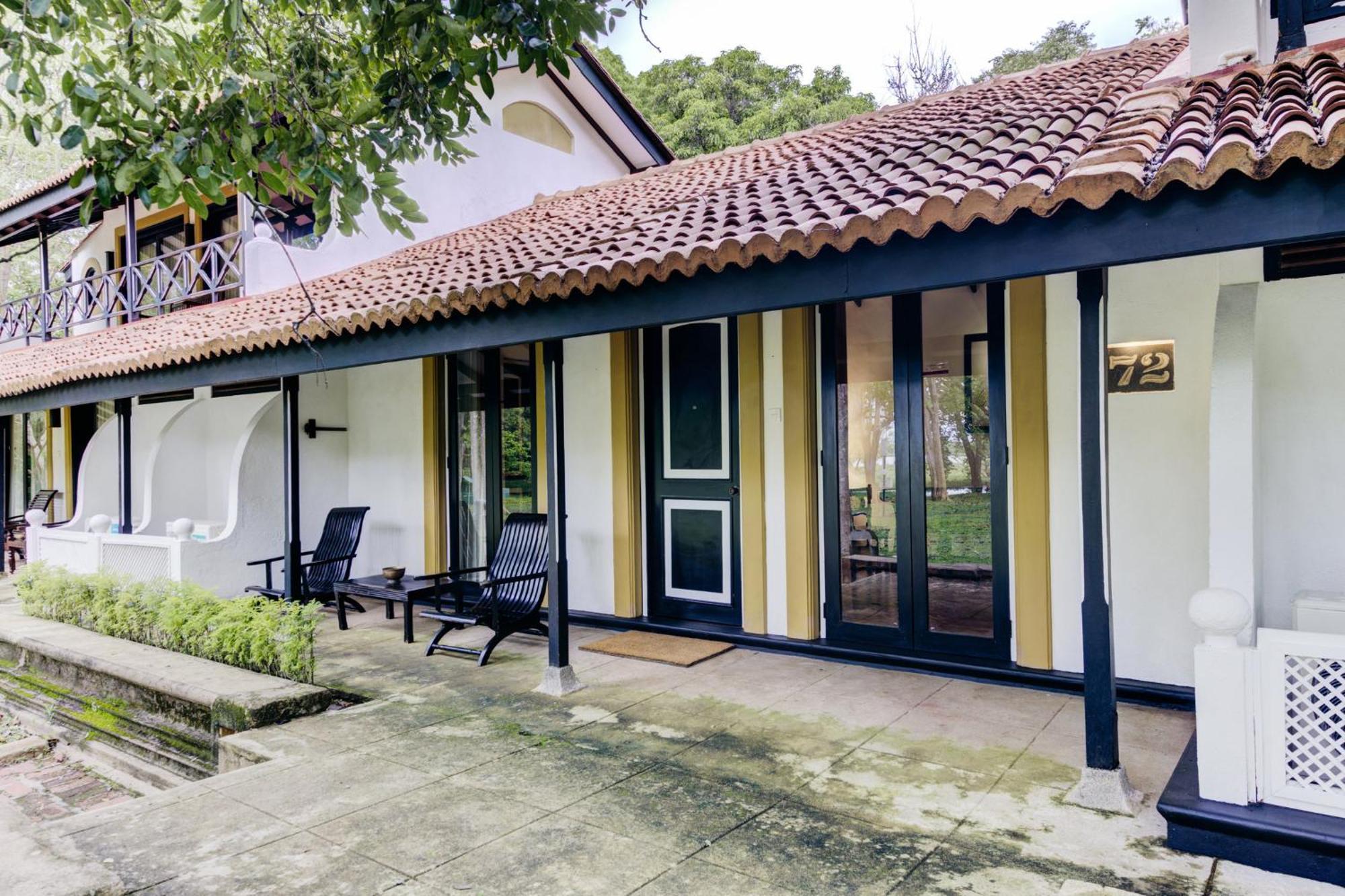 Cinnamon Habarana Resort Sigiriya