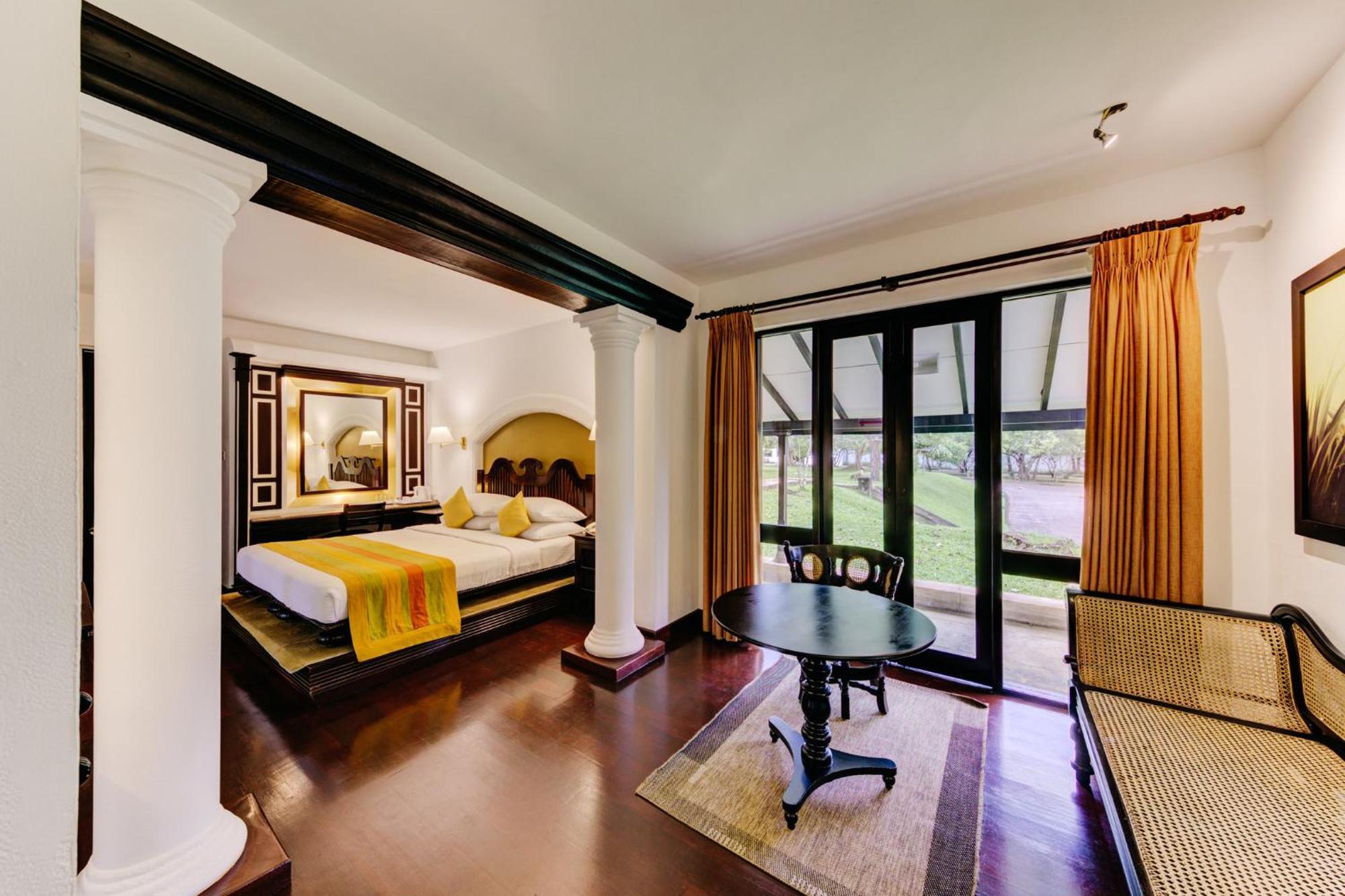 Resort Cinnamon Habarana 5*